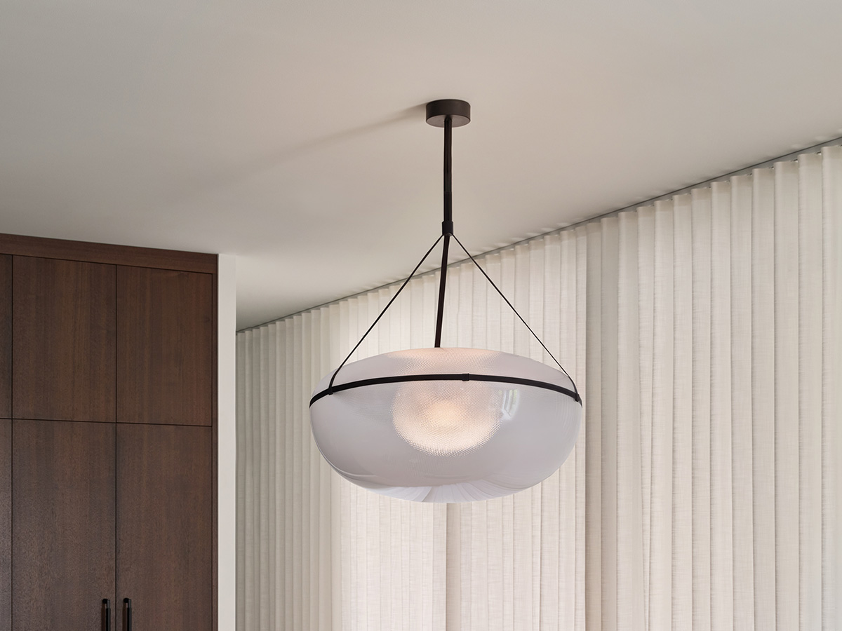 Iris Pendant Light