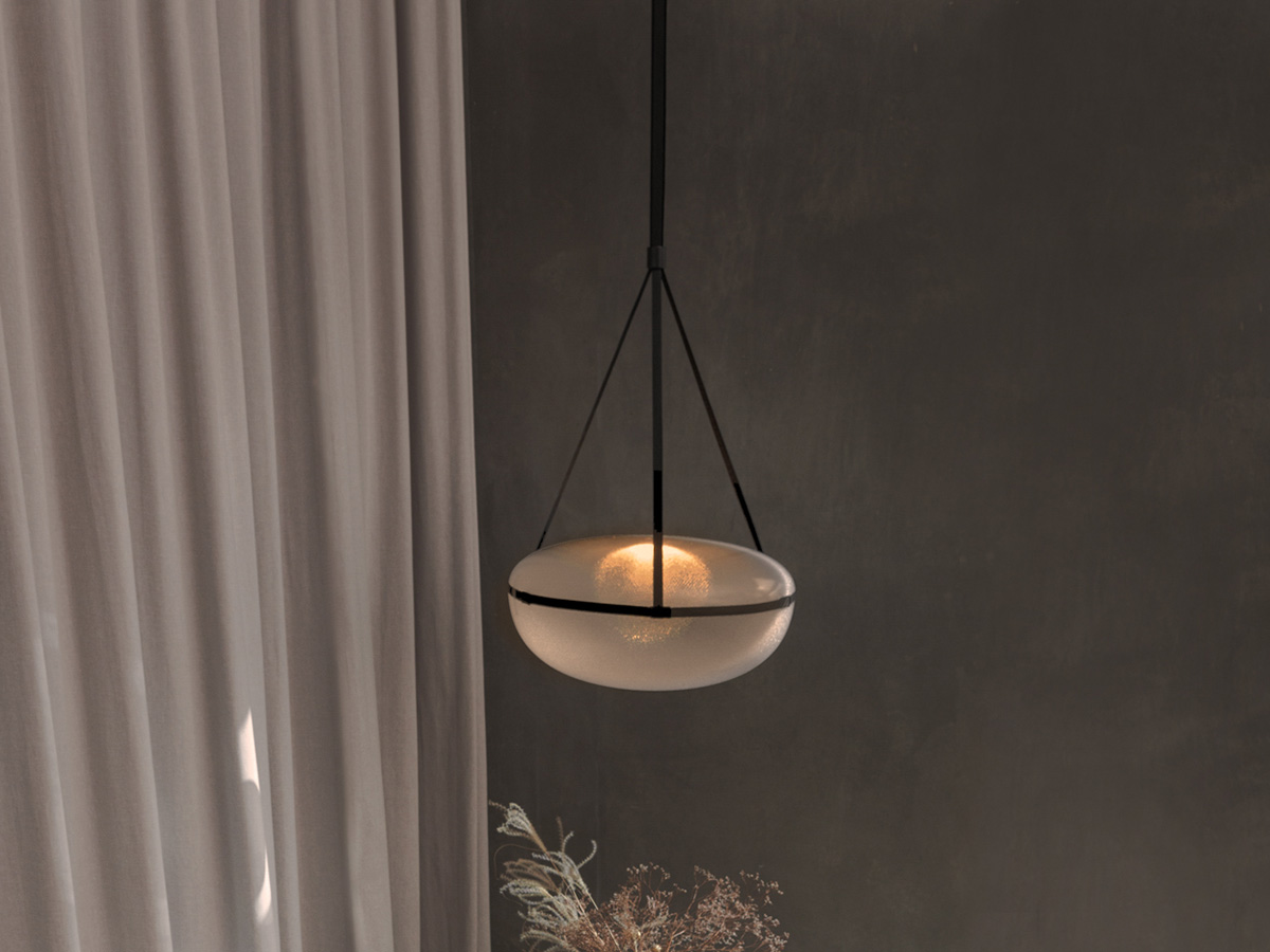 Iris Pendant Light