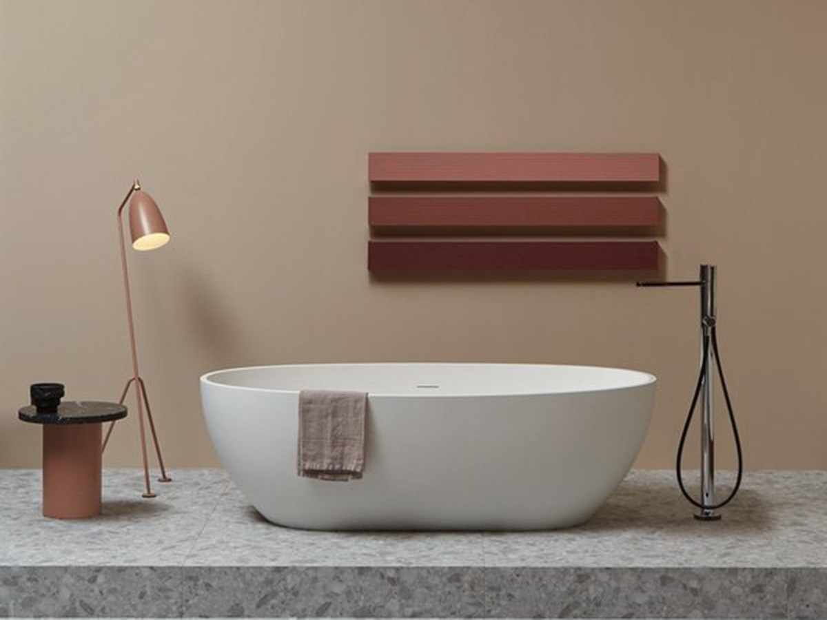 Reflex Bathtub