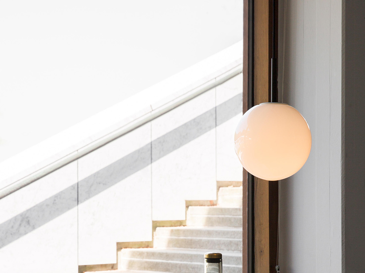 TR Bulb Pendant Light