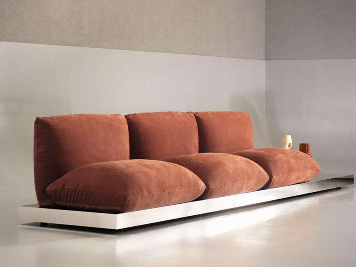 Aura Sofa