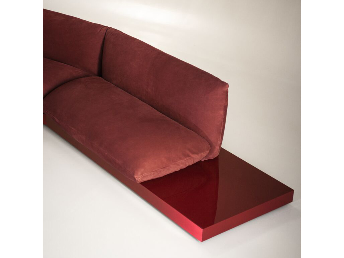 Aura Sofa