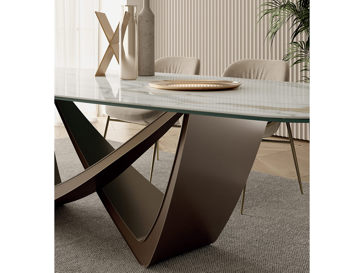 Bach Table