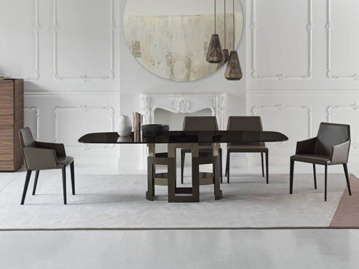 Imperial Table