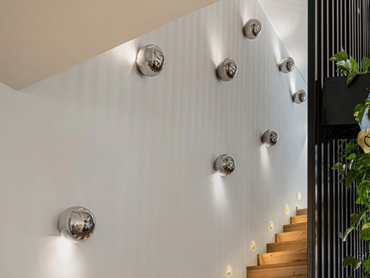 Sfera Wall Light