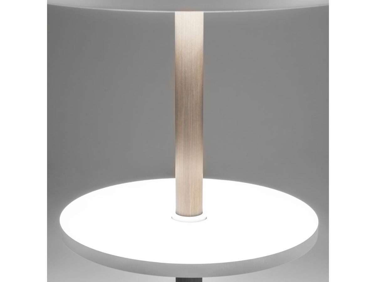 Servoluce Table Lamp