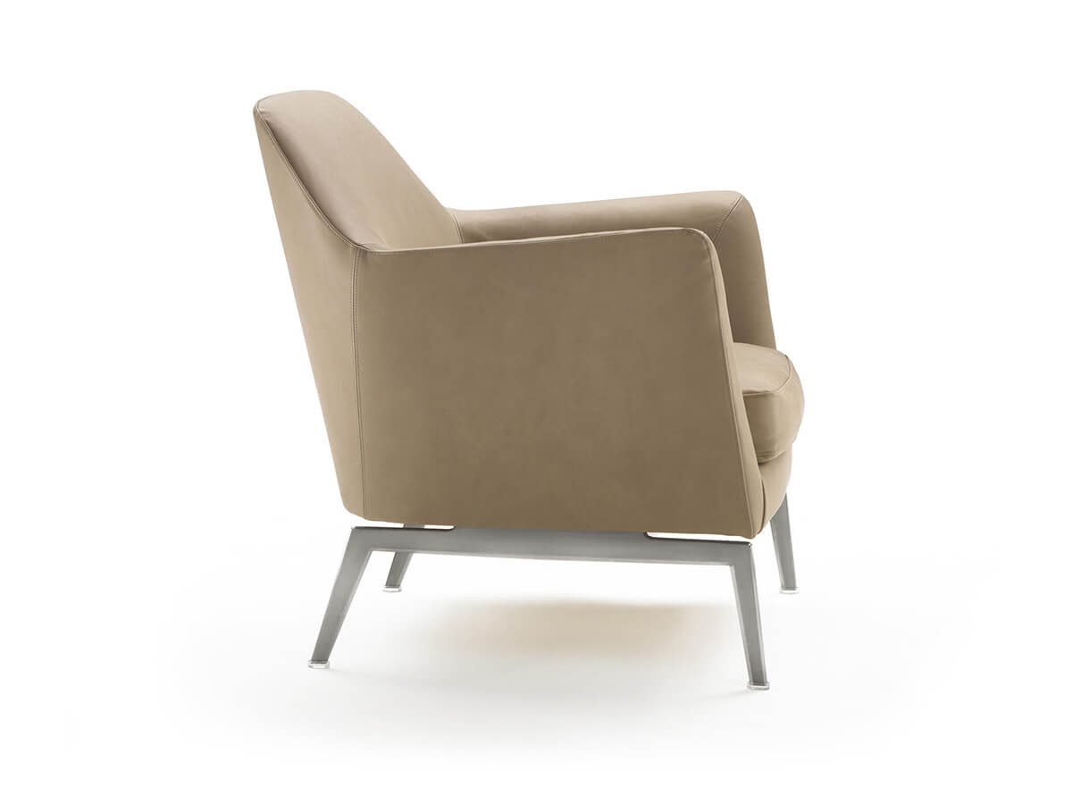 Luce Armchair