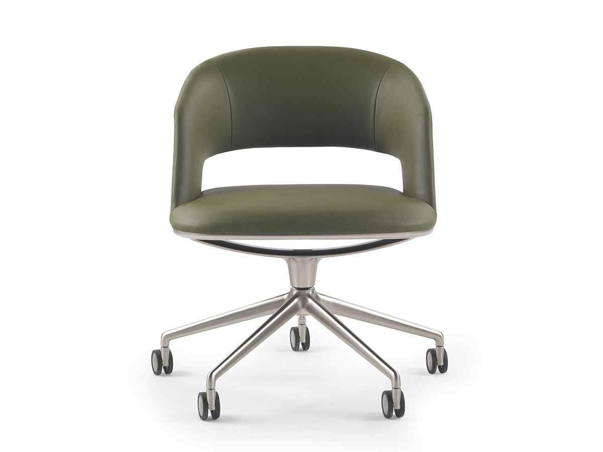 Flexform Alma Chair With Base on Castors