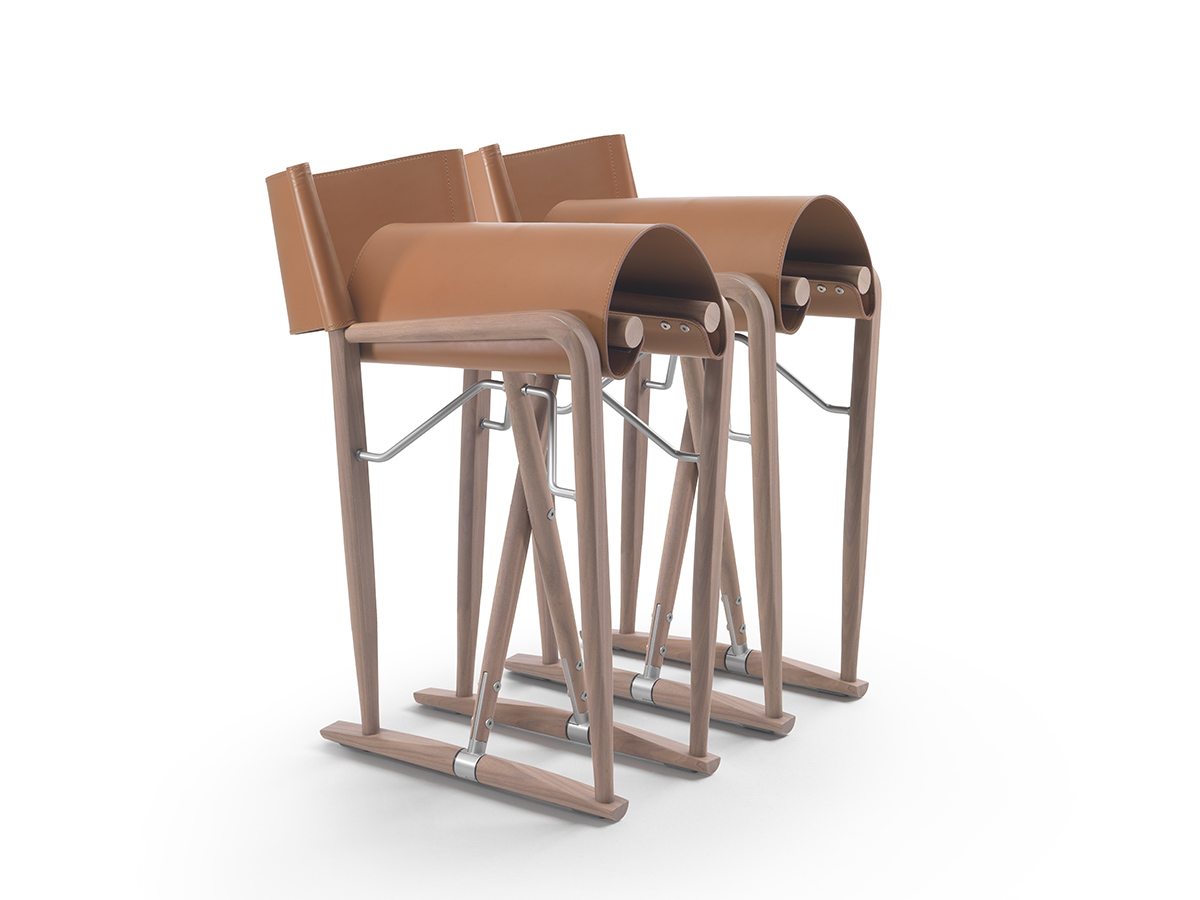 Luchino Chair with Armrests