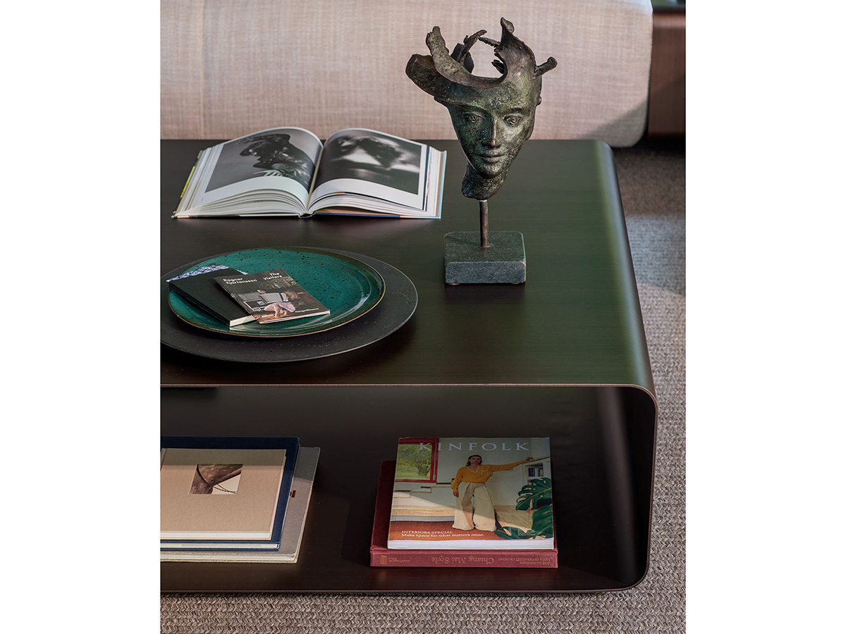 Foglio Coffee Table