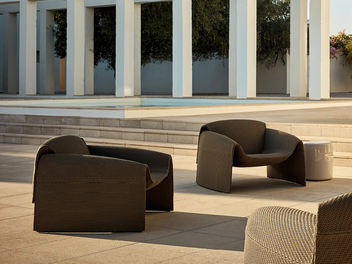 Le Club Outdoor Armchair