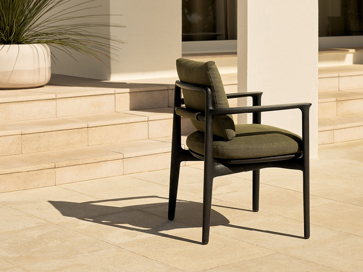 Magnolia Outdoor Chair