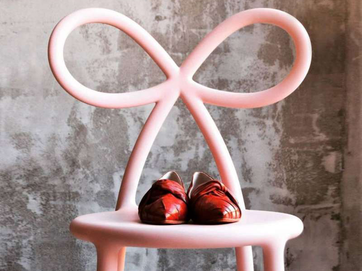 Ribbon Chair