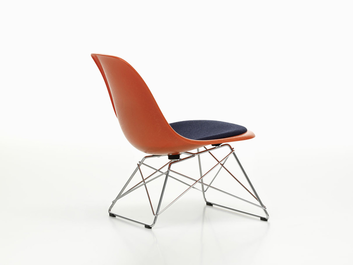 Eames Fiberglass Side Chair LSR Poltroncina