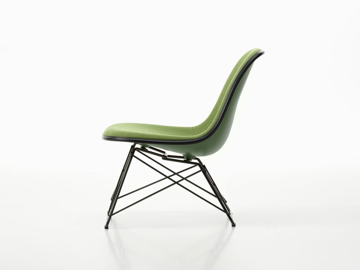 Eames Fiberglass Side Chair LSR